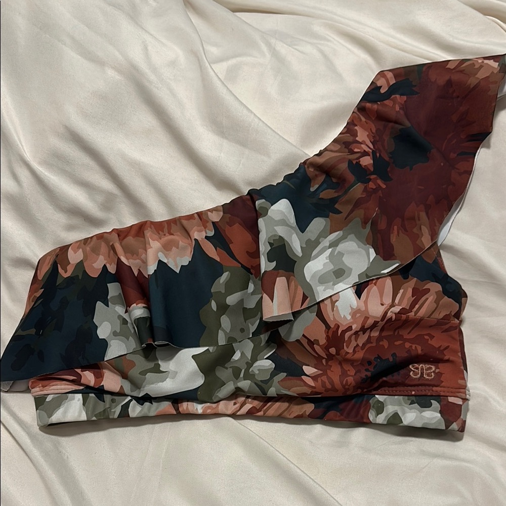 Albion Fit Icon Wave Swim Top